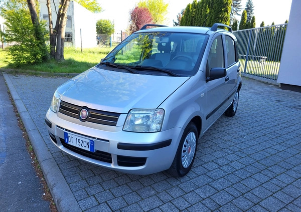 Fiat Panda cena 10900 przebieg: 140000, rok produkcji 2008 z Kozienice małe 172